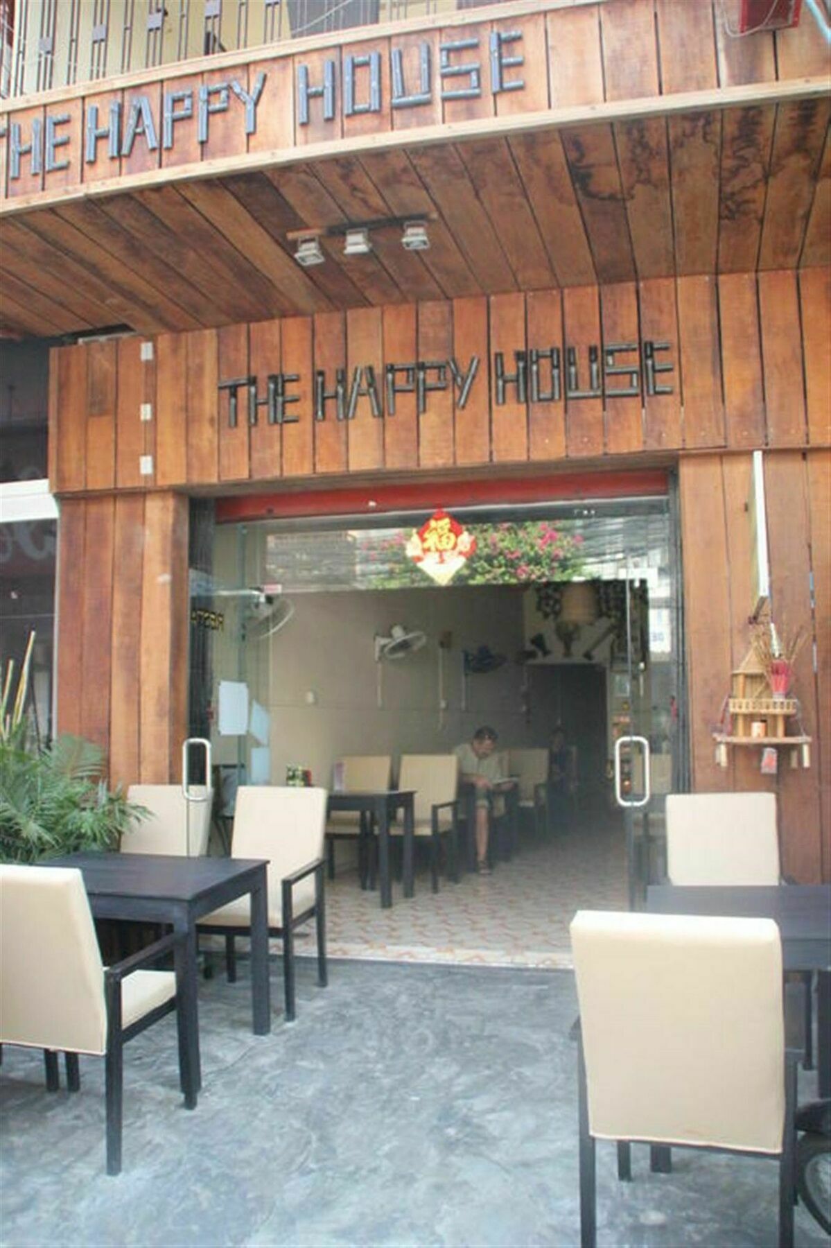 Ostello The Happy House Phnom Penh Esterno foto